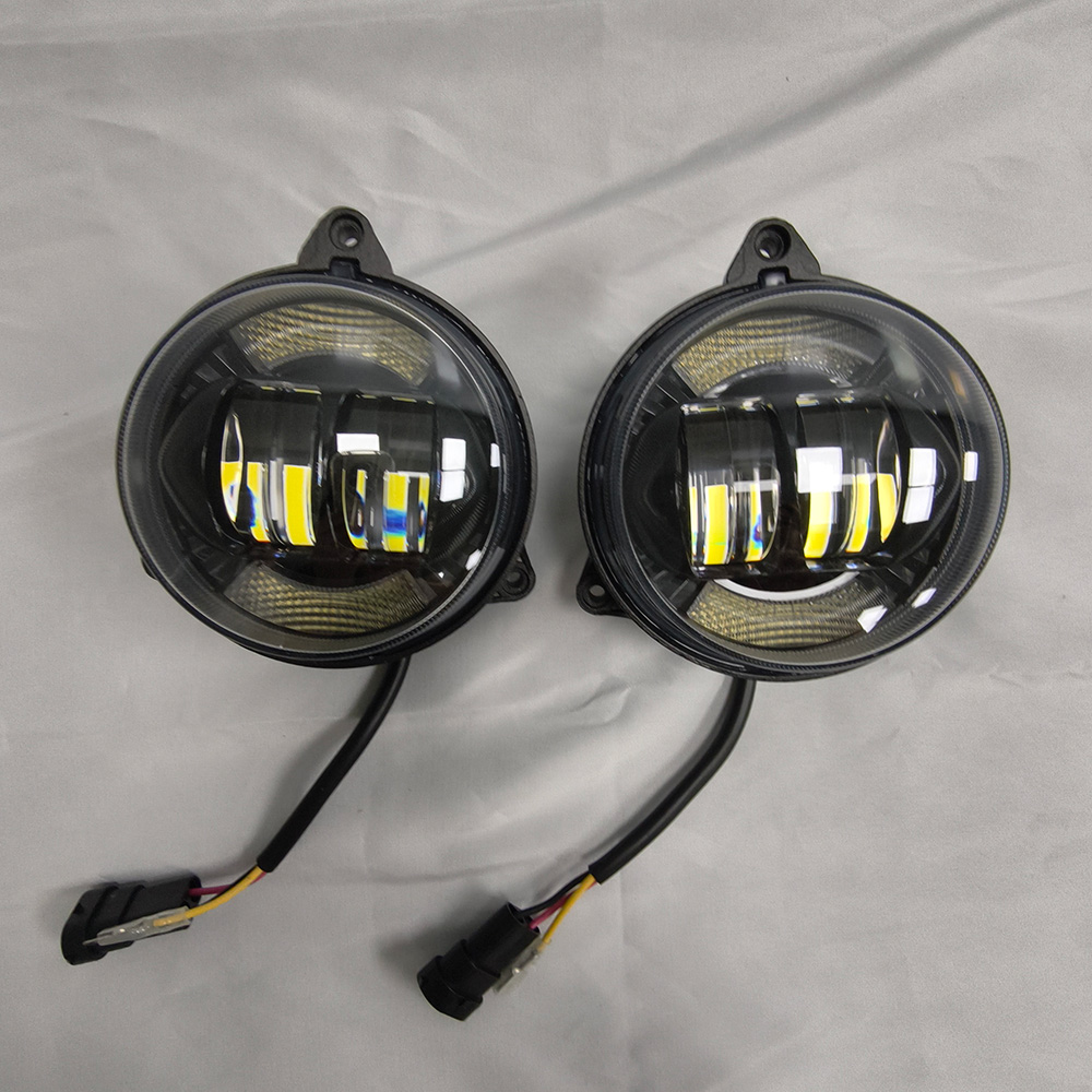 Faro LED con Luce Diurna e Ana - Home Cinema Imax recensione e prezzo